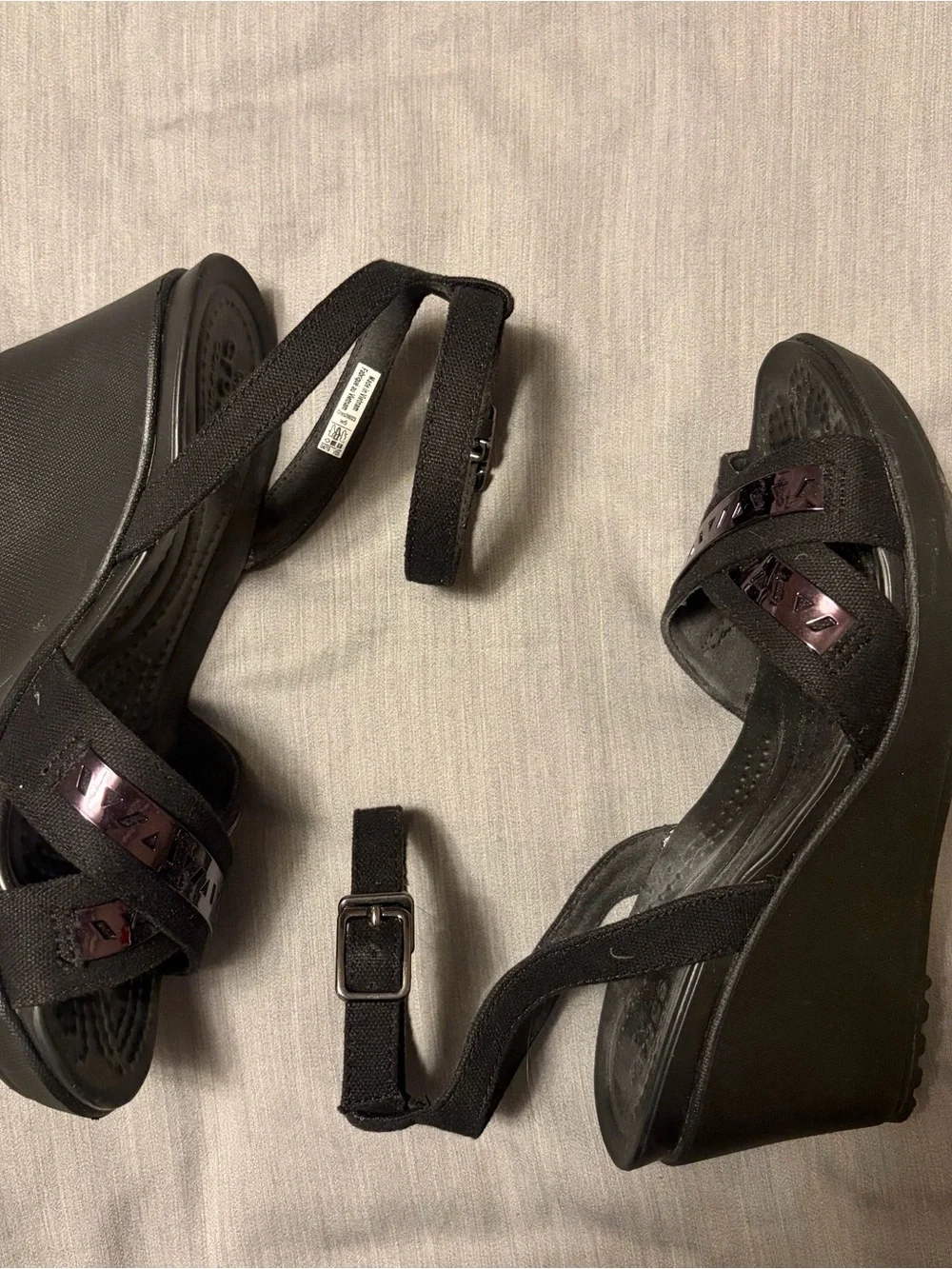 Crocs Leigh II Cross-Strap Wedge Sandals Black 5